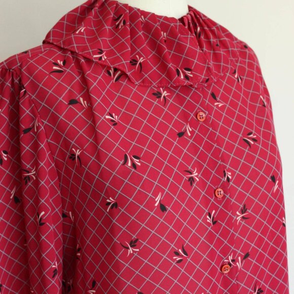 Vintage 1980s Blouse, Koret of California Red Windowpane Check Top with Ruffle - Picture 4 of 10